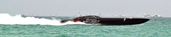 Offhore racing at Lido Beach