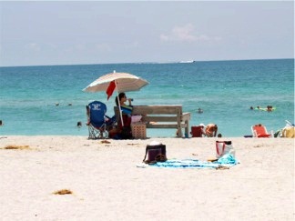 Banc de parc à Venice Beach Florida